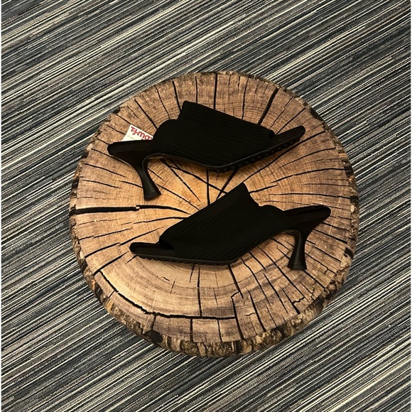 🆕Anne Klein Women’s Jess’s Heels Black Fabric Mules - Picture 3 of 6